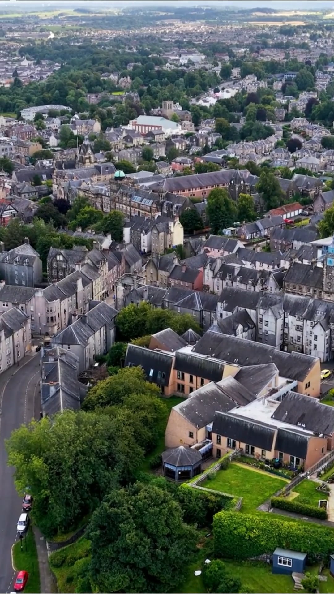 Stirling, Scotland: Drone tour of the “Gateway to the Highlands”