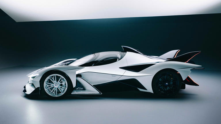 The Apollo Evo is finally finished! And it’s called the ‘Caribbean Dragon’…