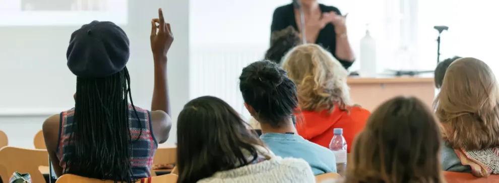 ESCP et Sciences Po annoncent la création d'un nouveau double bachelor ...