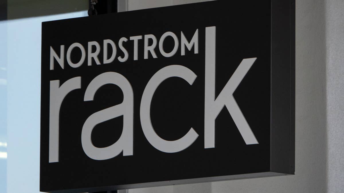 Travelpro's durable $440 hardsided suitcase is now only $100 at Nordstrom Rack