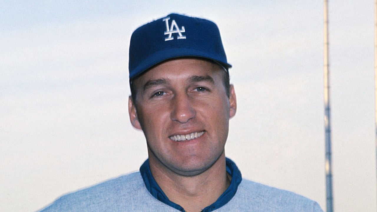 Phil Regan, former MLB pitcher, longtime coach, dies at 89