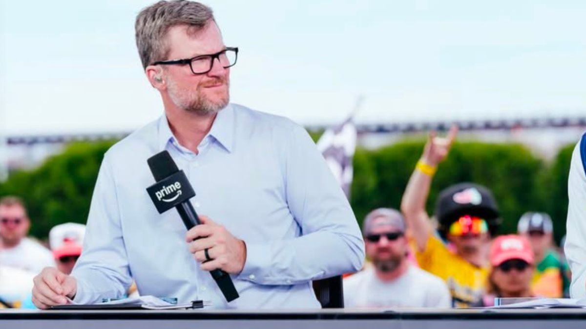 Dale Jr. blasts former NASCAR champion: 