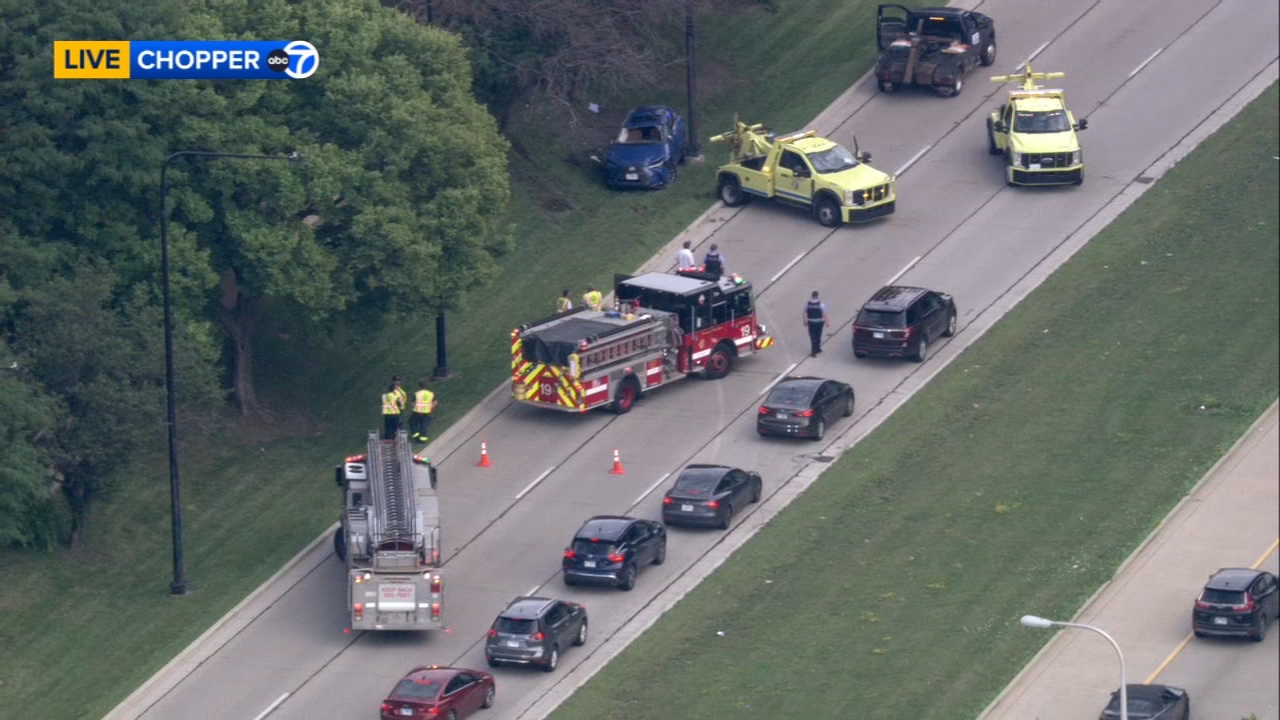 3 injured in crash on DuSable Lake Shore Drive