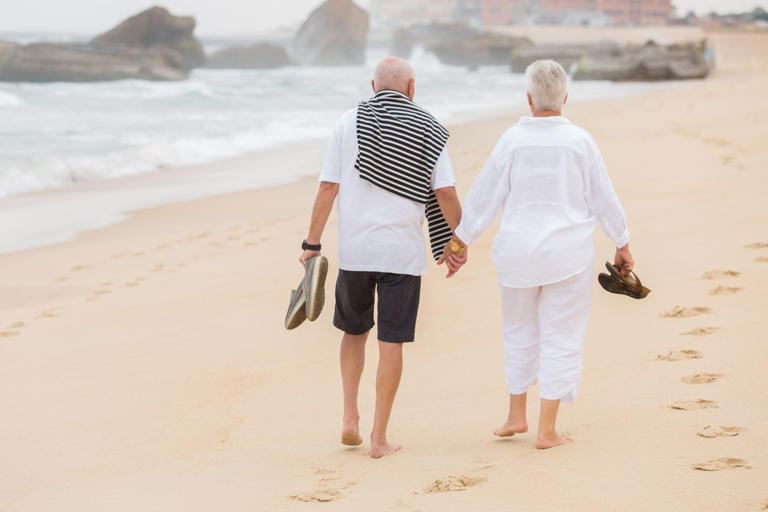 study-80-year-olds-who-walked-at-this-speed-were-less-dementia-prone