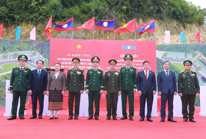 Tăng cường năng lực phối hợp lực lượng bảo vệ biên giới Việt Nam-Lào