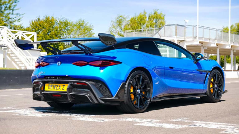 Coupé o descapotable, pero siempre con 1.600 CV: así es el nuevo ...