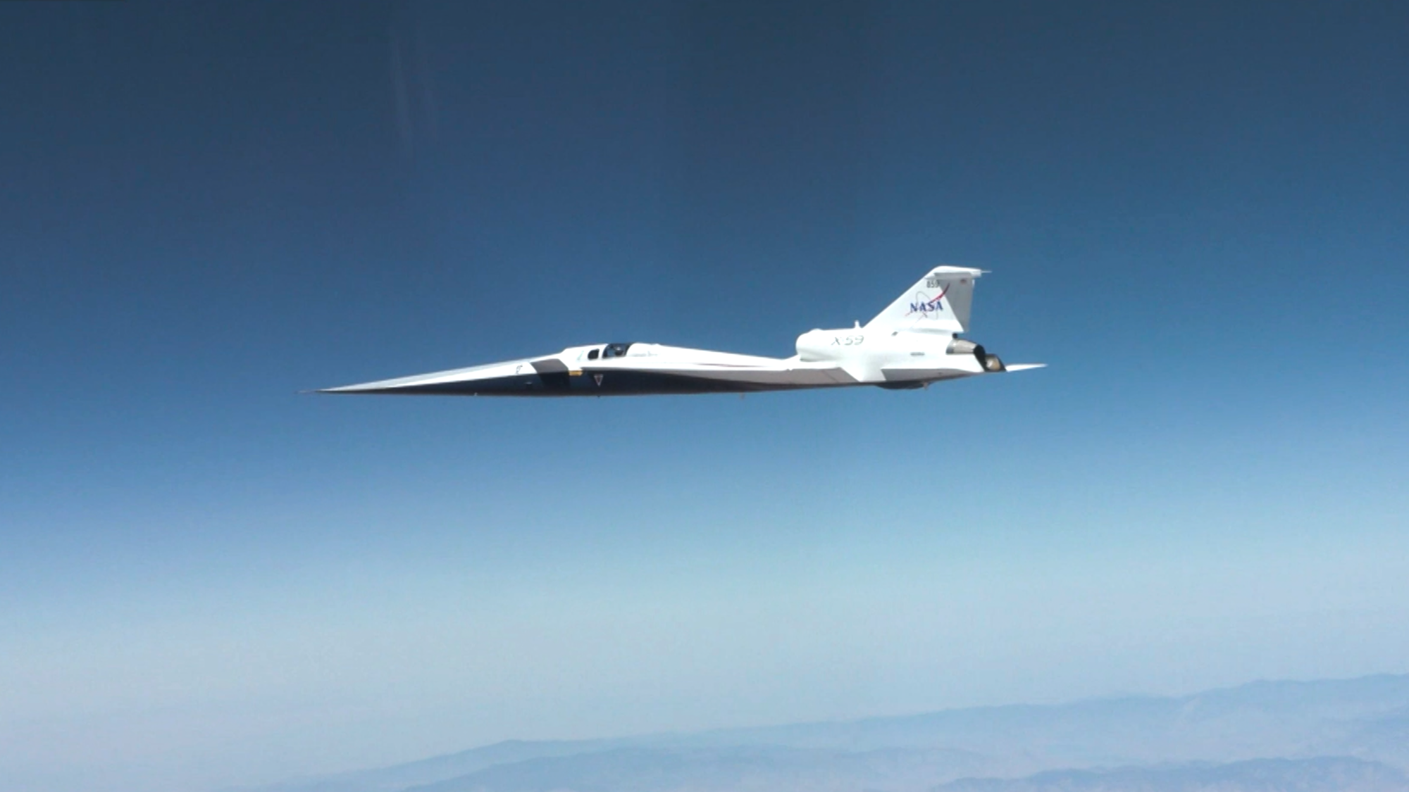 NASA jet goes supersonic in California. What that means for air travel