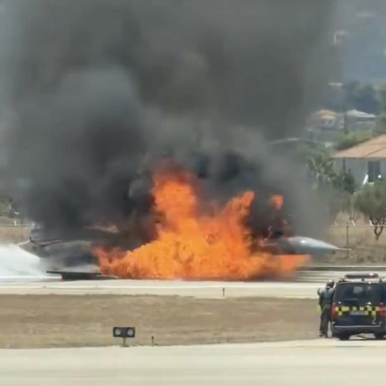 Fighter jet crash lands and bursts into flames at vacation hotspot