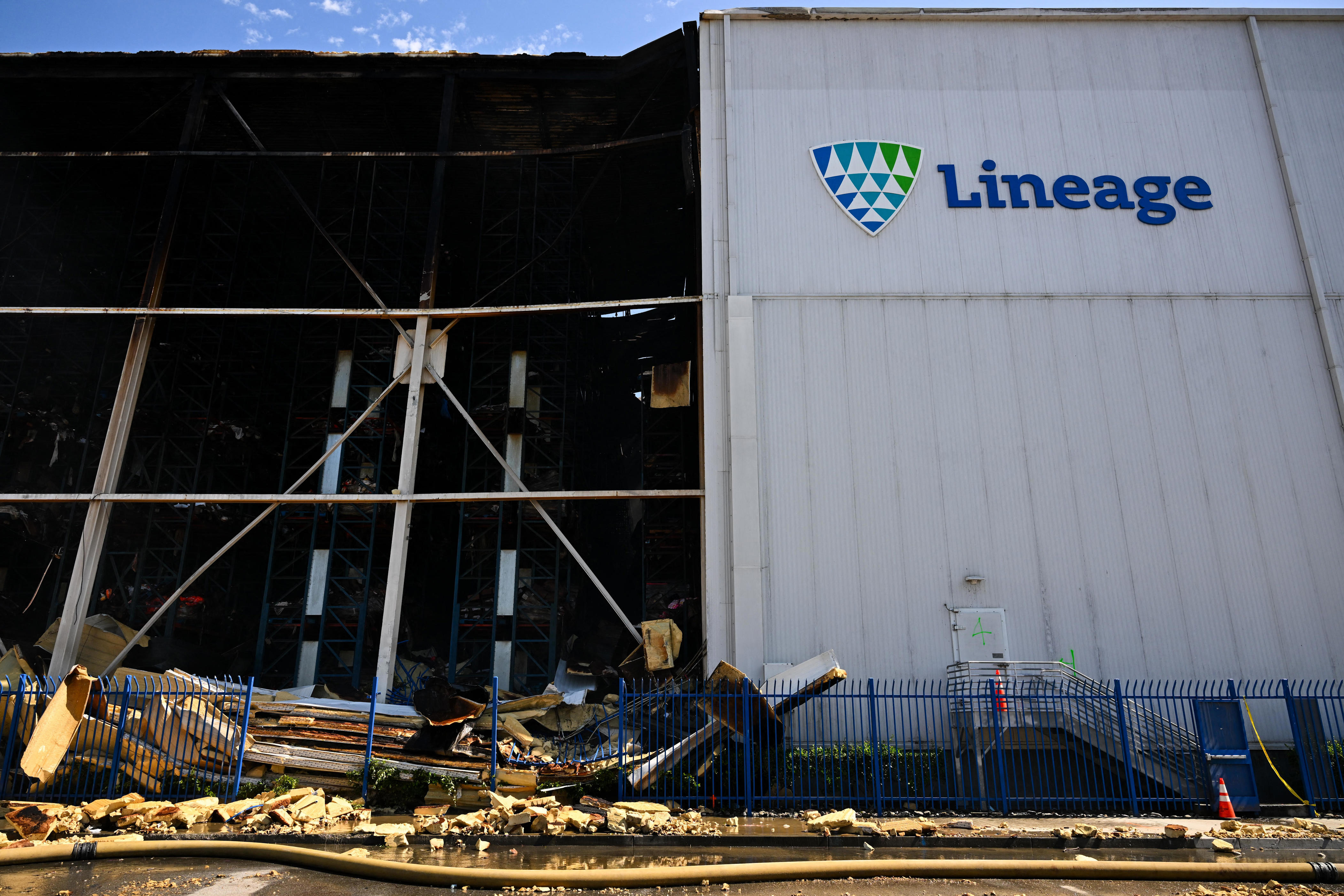 Boyle Heights community meeting set to discuss recovery from Lineage fire
