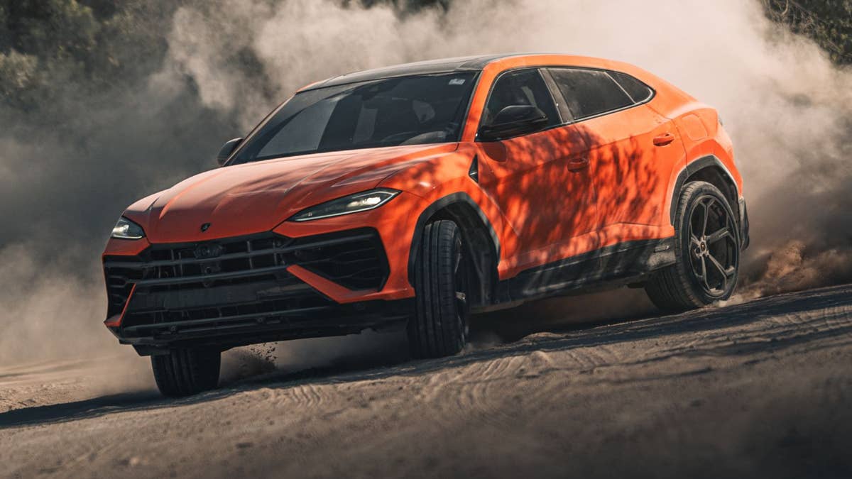 2026-lamborghini-urus-se