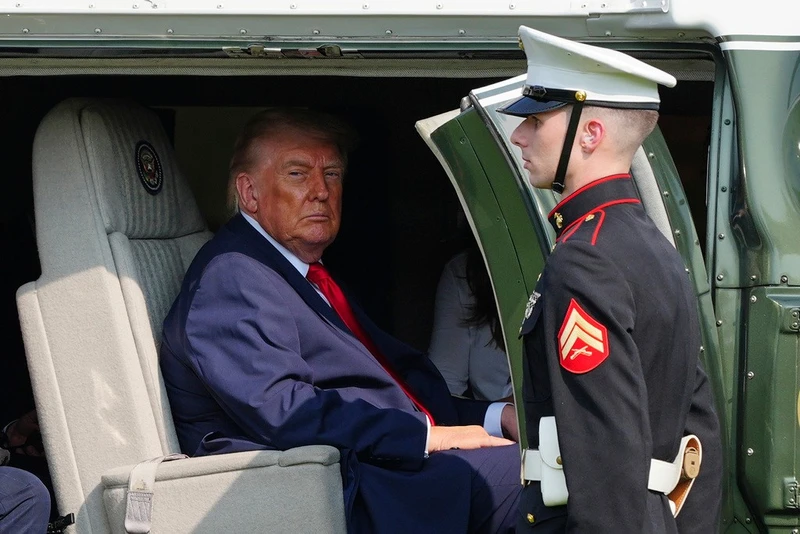 Chiến sự Iran đến giai đoạn nguy hiểm, ông Trump tính nước cờ mới