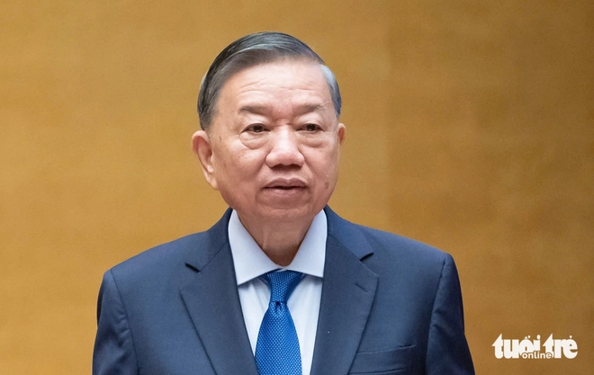 Bộ Chính trị: Tăng cường kỷ luật phát ngôn, văn hóa ứng xử của cán bộ, đảng viên trên không gian mạng