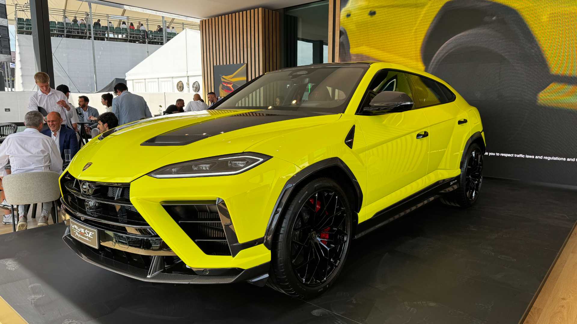 lamborghini-uruse-e-performantej-1