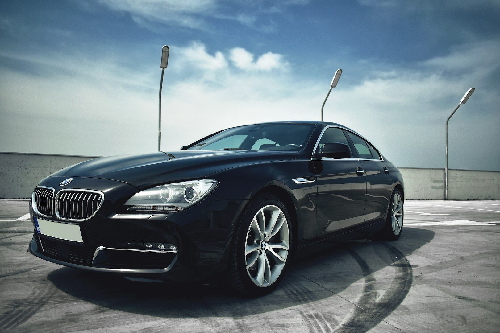 BMW says 29,000 hybrids might catch fire — good luck finding out if yours is one before next month