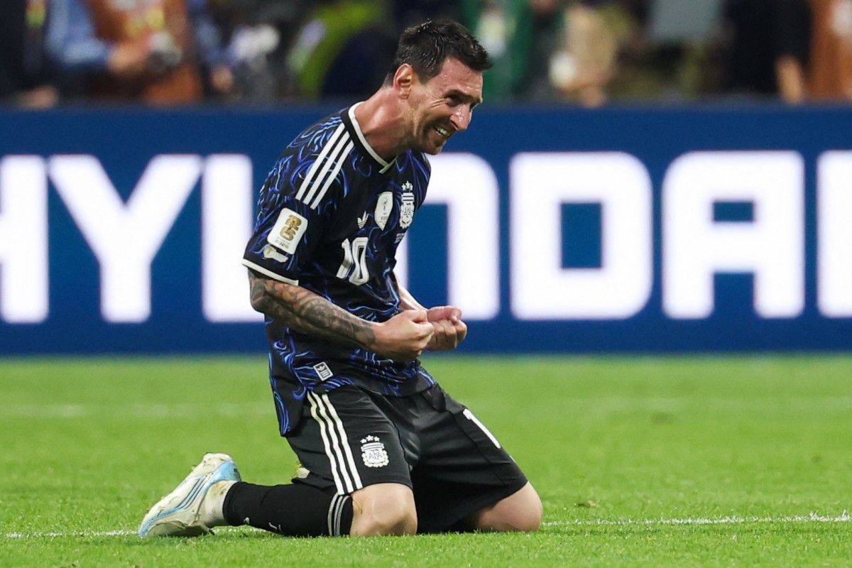 Selebrasi Lionel Messi usai Timnas Argentina berhasil melaju ke final Piala Dunia 2026 berkat kemenangan 2-1 atas Timnas Inggris di babak semifinal.