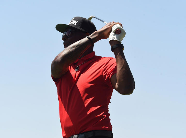 Watch: Jerry Rice chases heckler at golf tournament