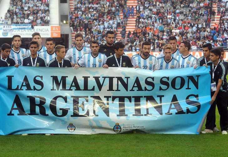 Bandera de Malvinas en 2014