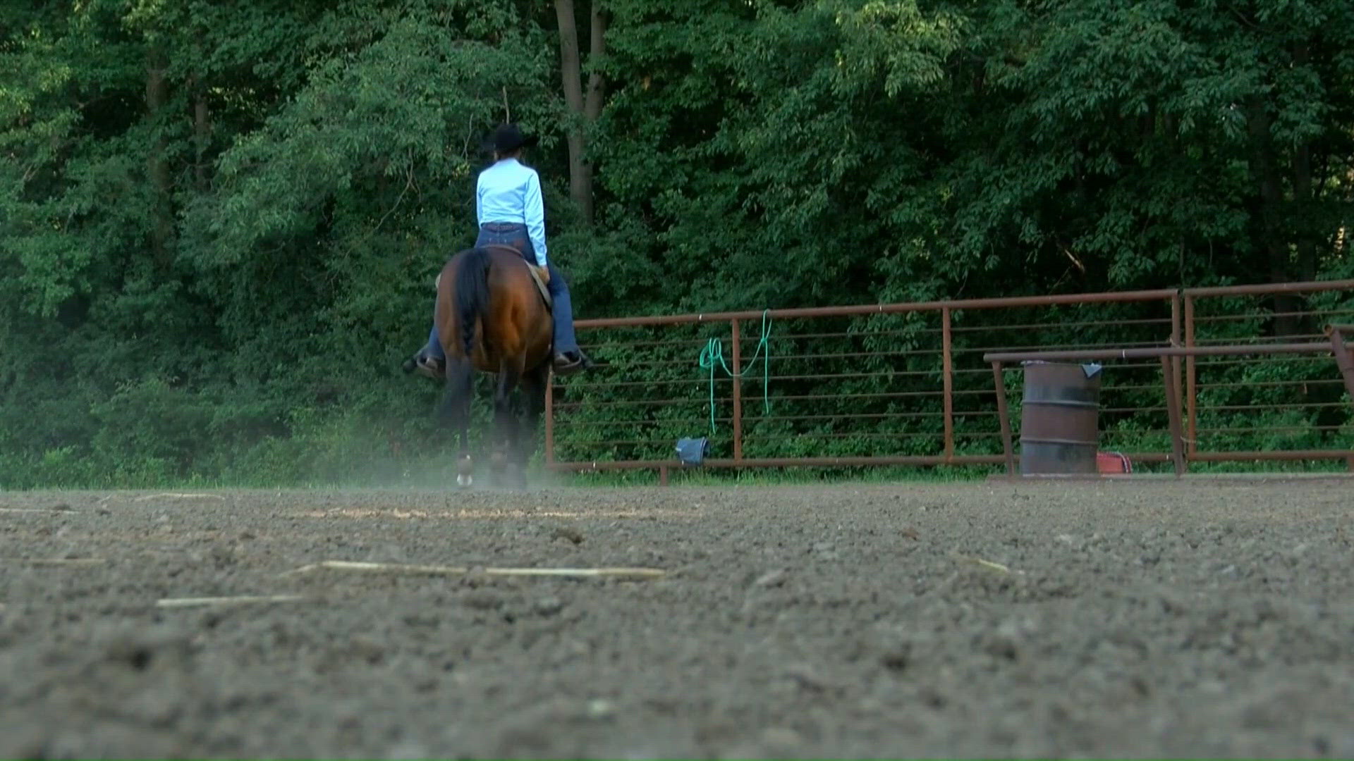 Woodmore junior Cassidy Camper carrying family rodeo tradition to nationals