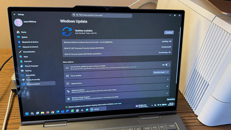 Microsoft patches record 570 Windows security bugs with two exploited ...