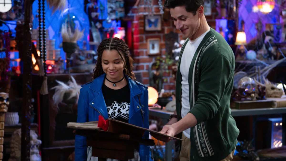 Billie and Justin in 'Wizards Beyond Waverly Place' (Image Source: Disney)