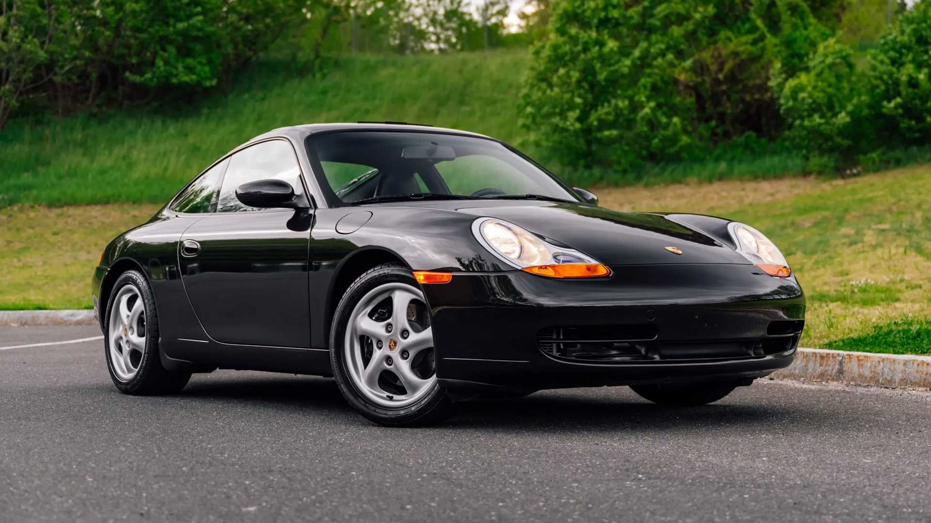 1999 Porsche 996 911 Carrera - 2