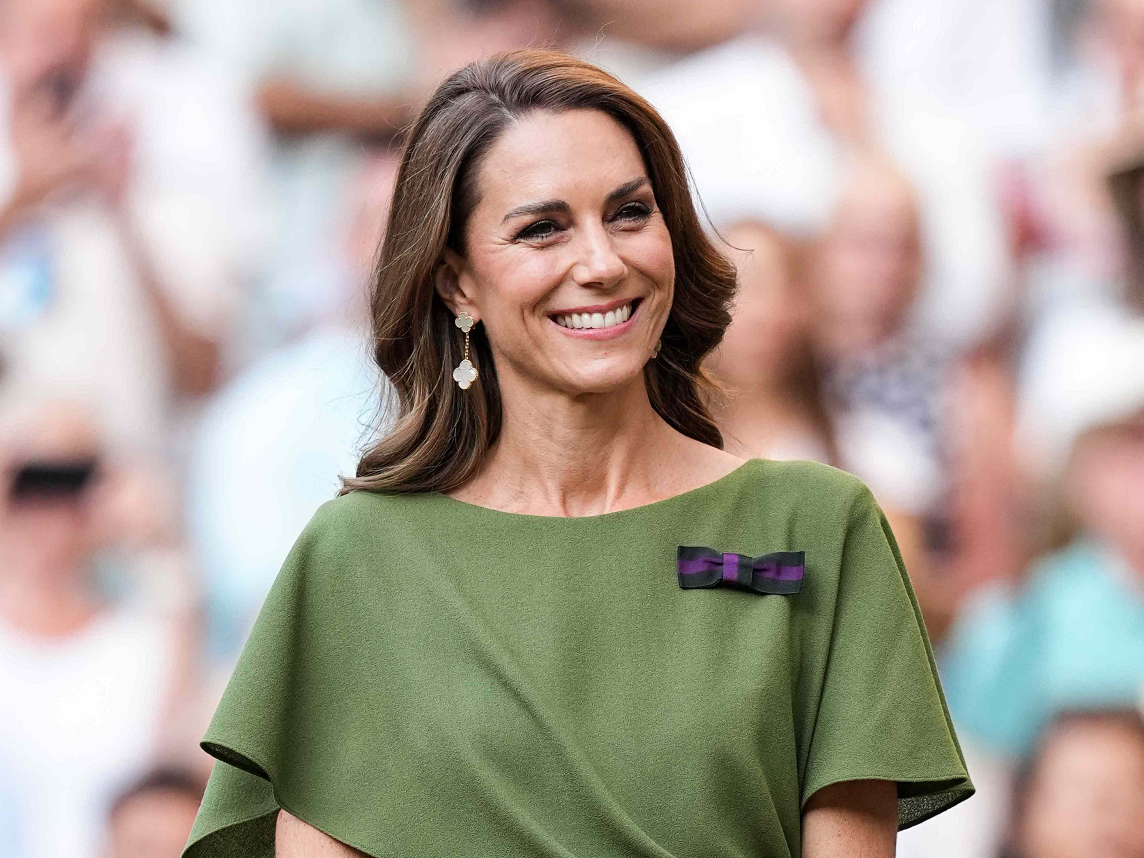 Kate Middleton’s pretty Wimbledon dress spotlights this rich-looking summer wedding trend