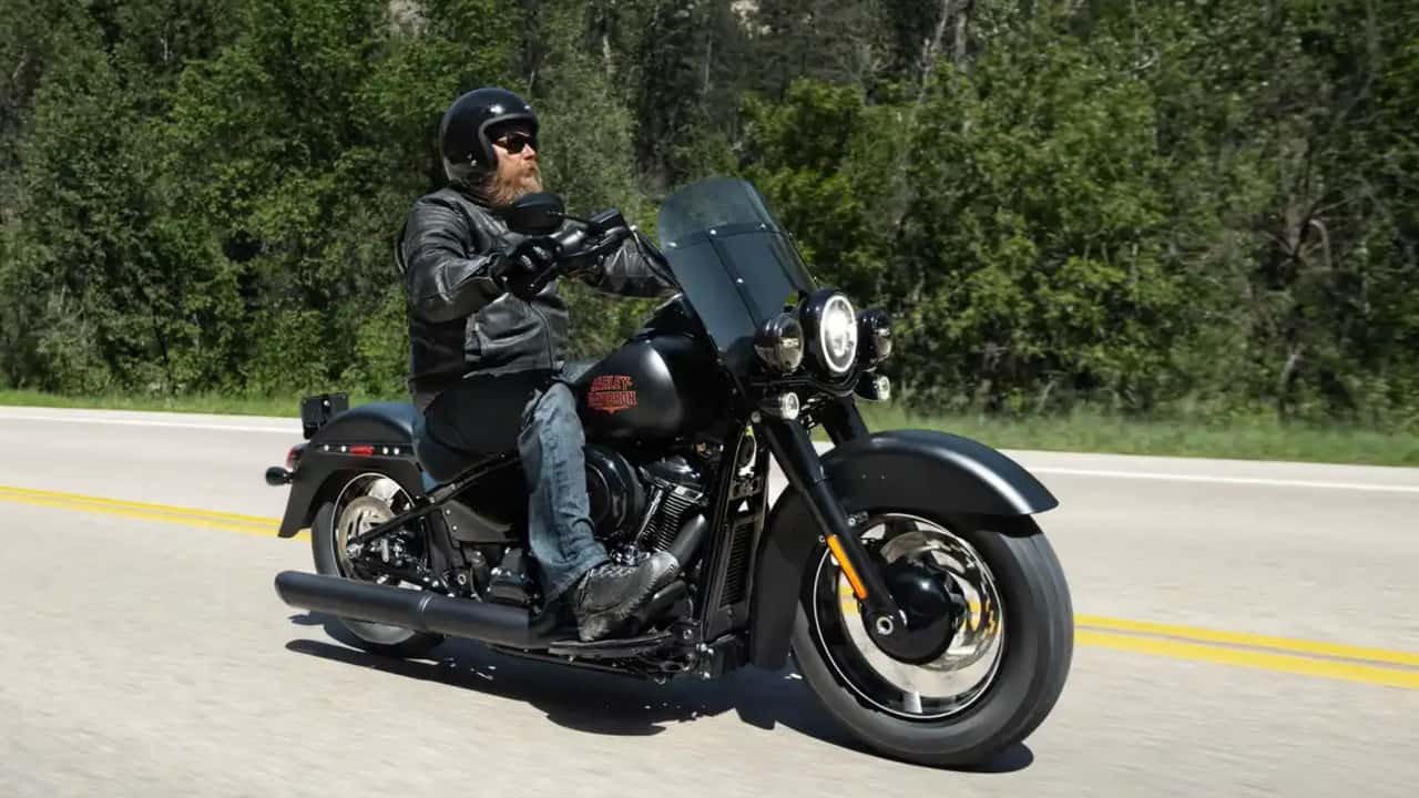 Harley-Davidson Deadwood Motorcycle