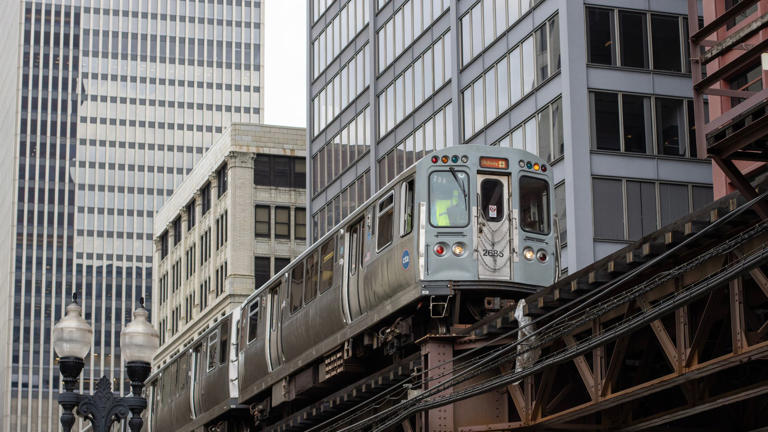 Closure continues on 3 elevated CTA Loop stations this weekend: CDOT