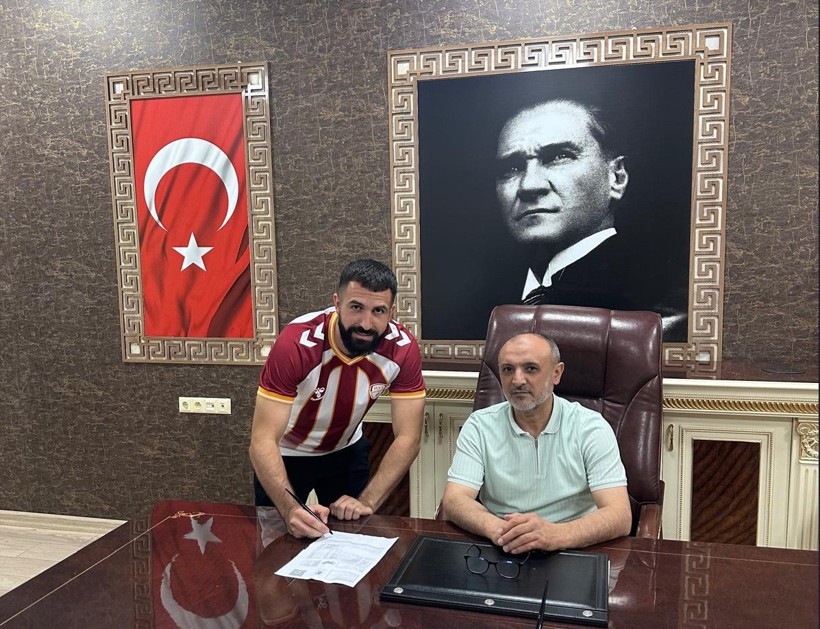 Malatya Yeşilyurt Spor Defansa Koray Uzun Takviyesi Yaptı