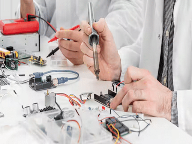 Top 3 IITs for electrical engineering: Which are the top 3 IITs in the ...