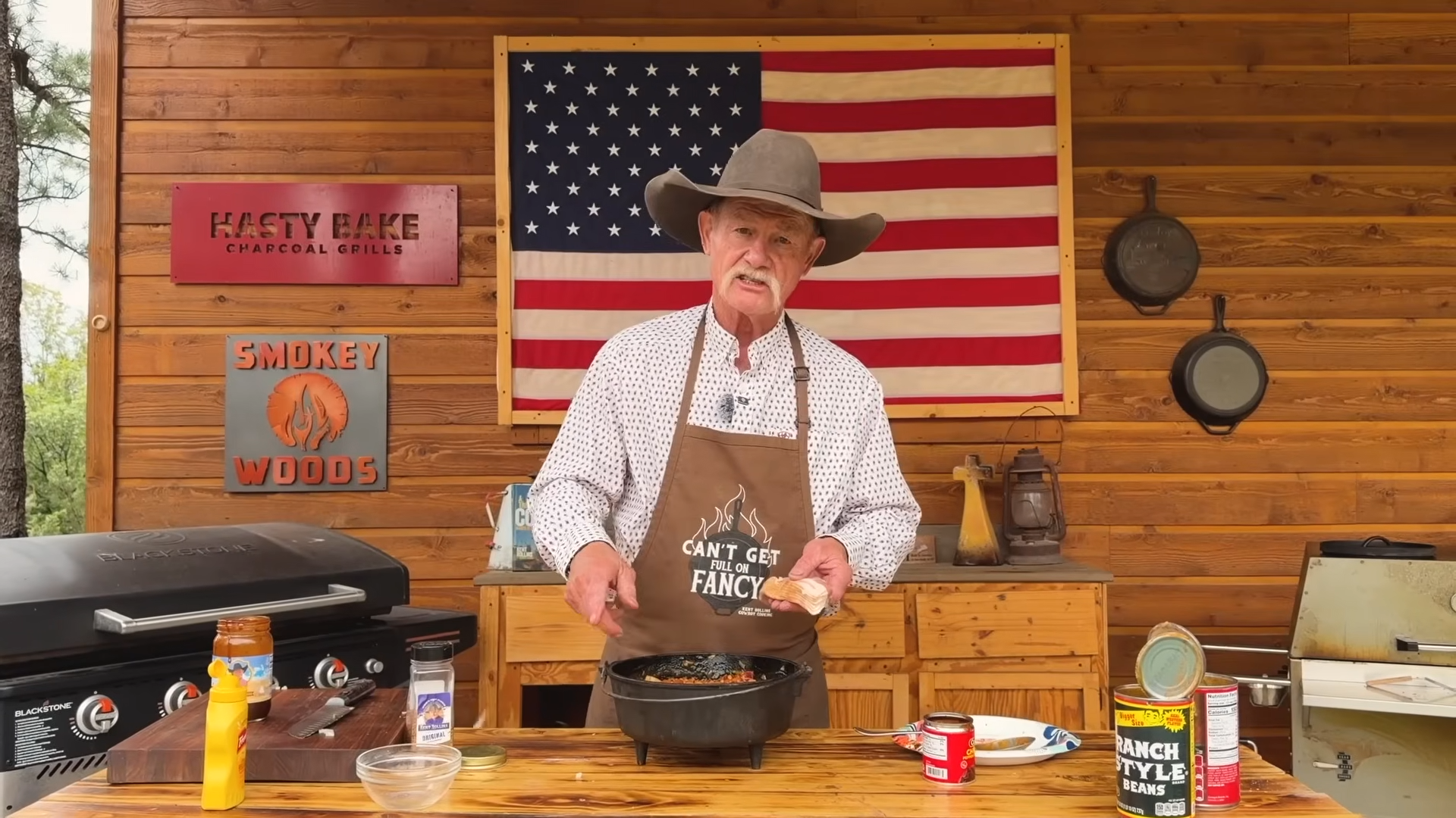 Watch how cowboys made baked beans - you must try this recipe