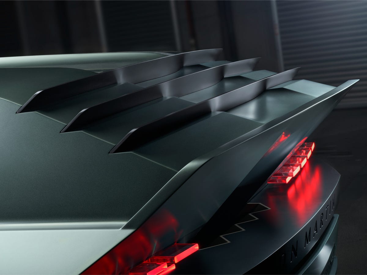 See the Aston Martin Dreadnought From Every Angle