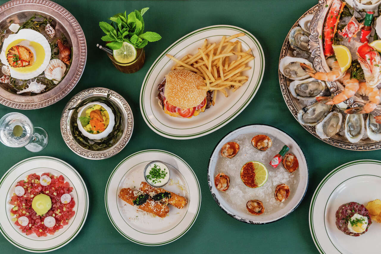 Where to meet singles in Austin: Best spots beyond dating apps