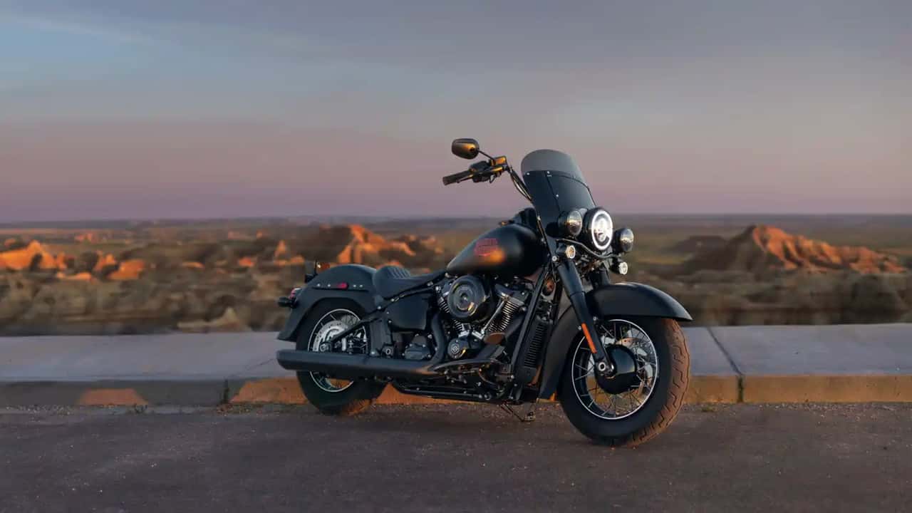 Harley-Davidson Deadwood Motorcycle