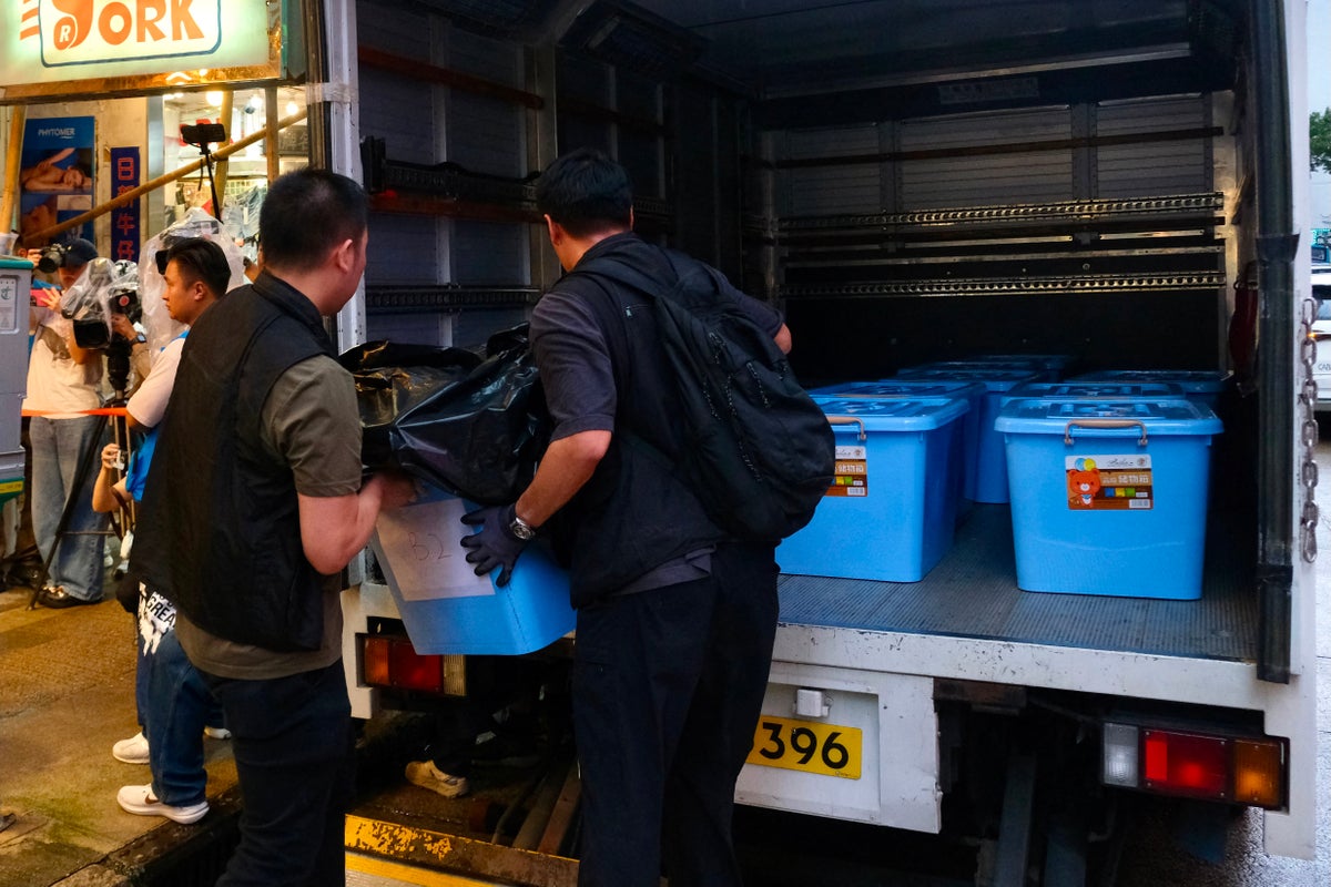 Five arrested by Hong Kong police in latest crackdown on bookstores