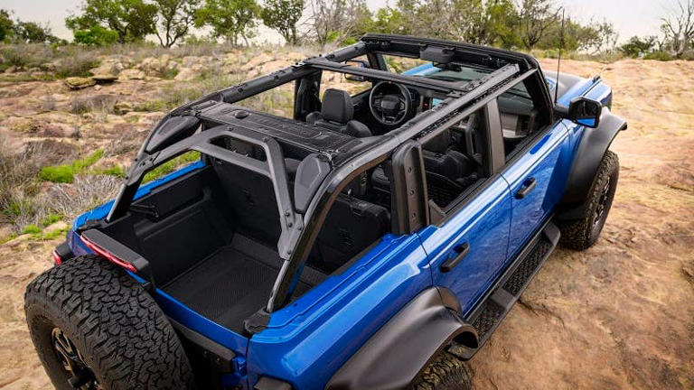 The Ford Bronco Raptor posts sharp estimated lease numbers for July