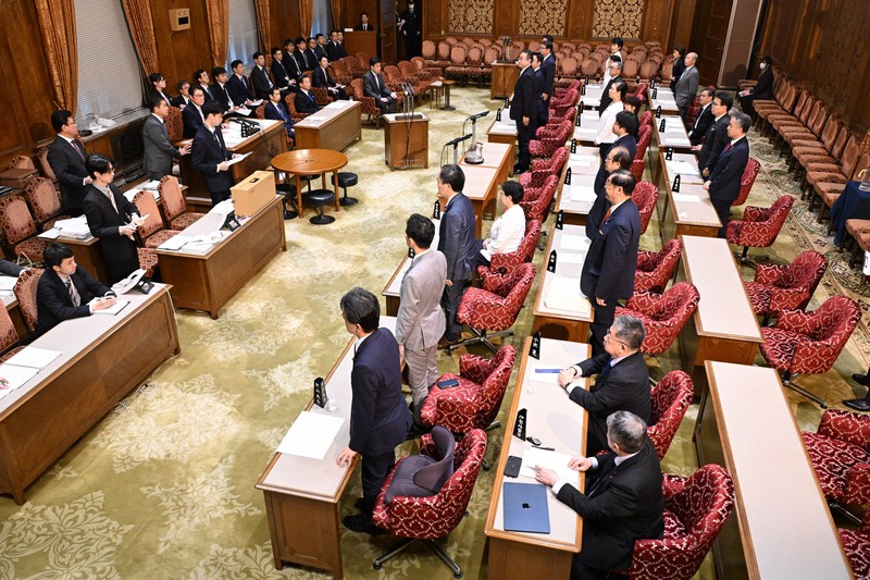 政治の動きを写真で「7月16日」皇室典範改正案が参院特別委員会で可決