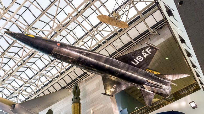 The Unique Landing Technique Of The Fastest Manned Aircraft Ever Built