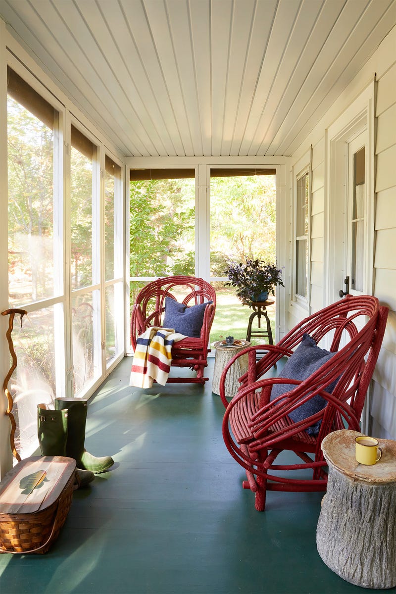cullen-wisconsin-lake-home-screened-in-porch.jpg