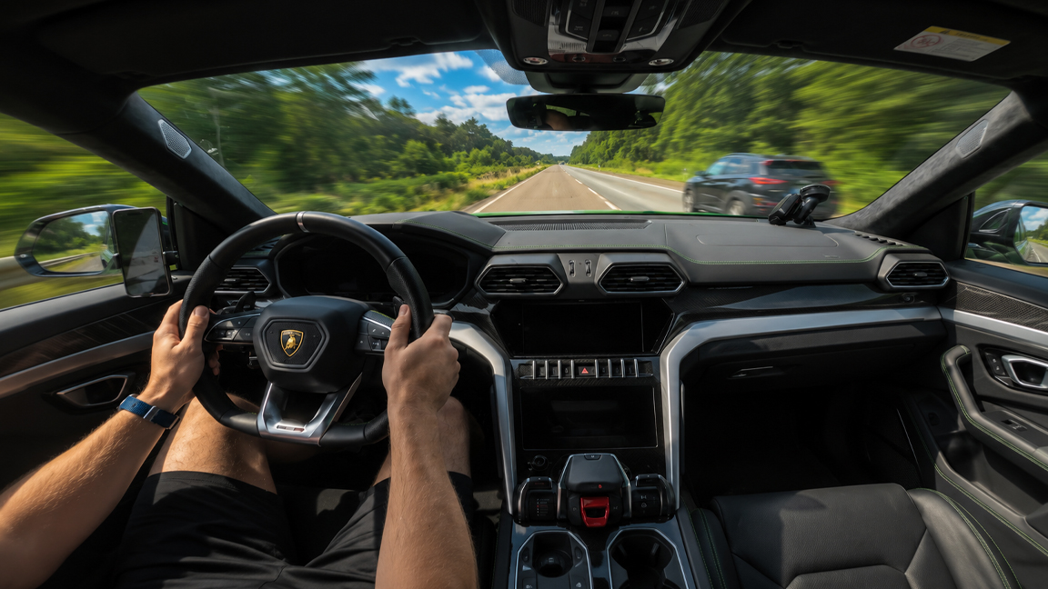 Lamborghini Urus high speed run on the unlimited Autobahn
