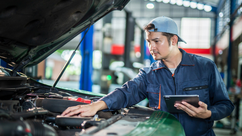 What the P1299 error code means on a Ford and how to fix it