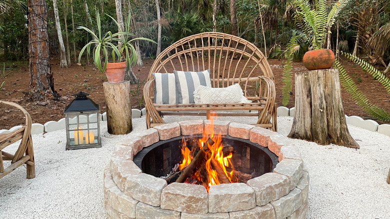 The easy way to help your DIY fire pit match your yard's aesthetic