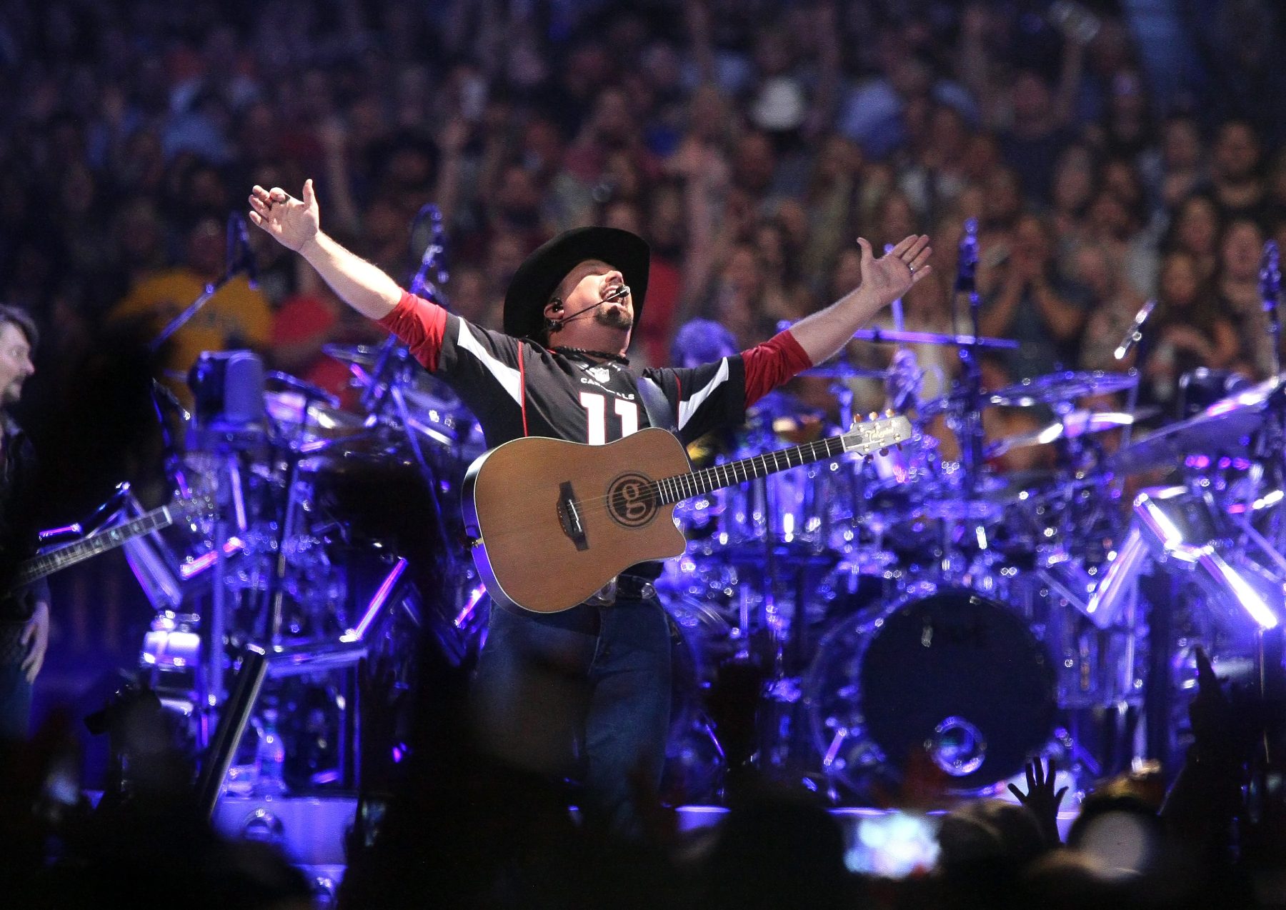 Garth Brooks’ 50 Biggest Billboard Hits: ‘The Dance,’ ‘Friends in Low Places’ & More