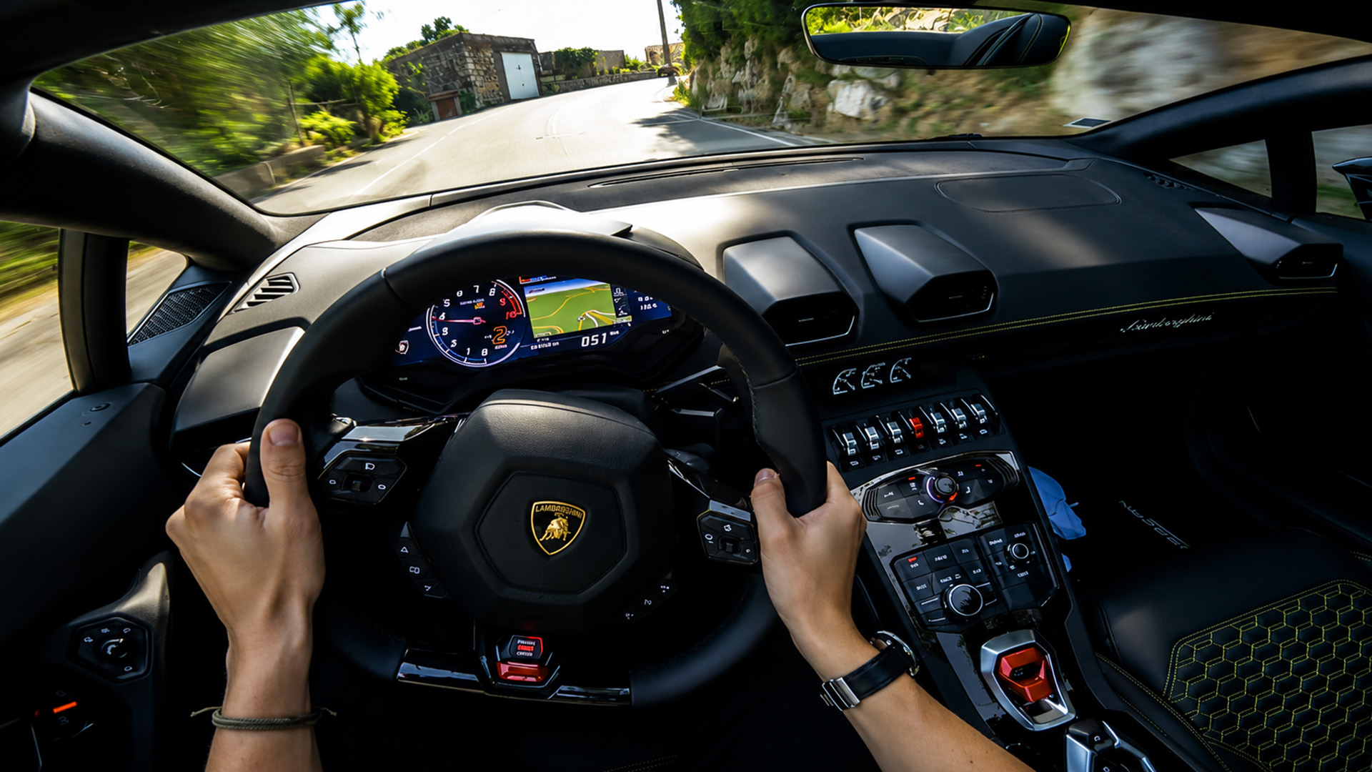 Inside the Lamborghini Huracan Spyder on a full-throttle run
