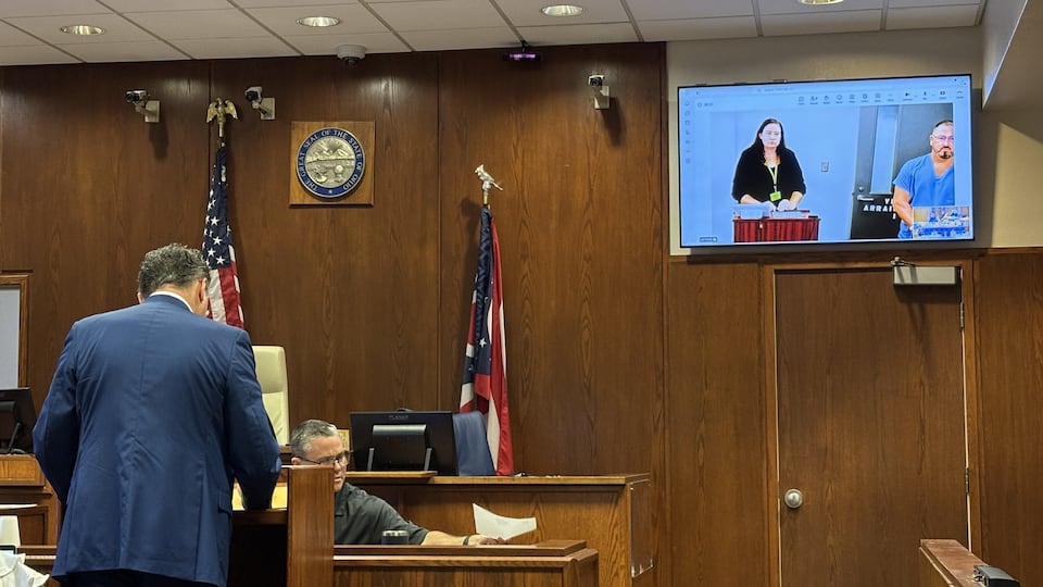Lower bond set for former local softball coach facing voyeurism, child