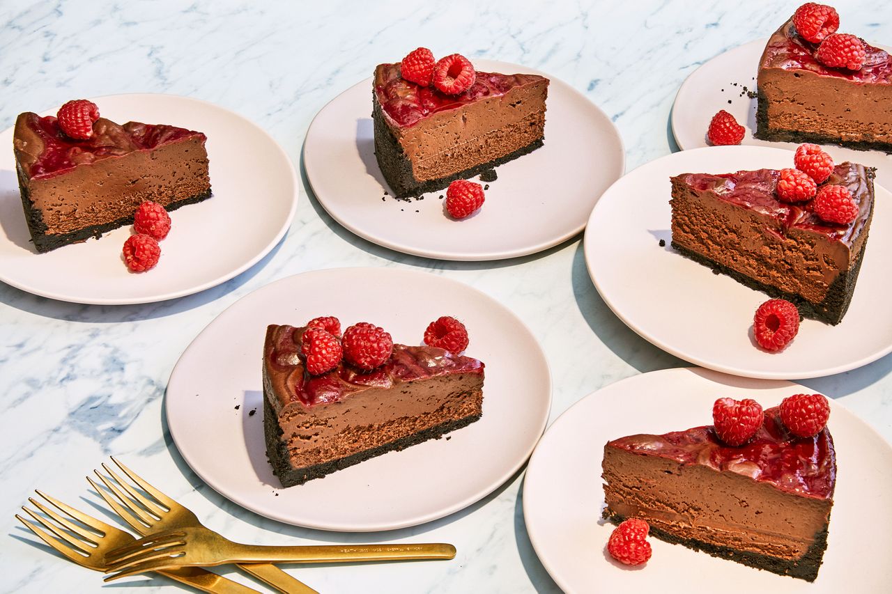 Chocolate-Raspberry Cheesecake - Southern Living