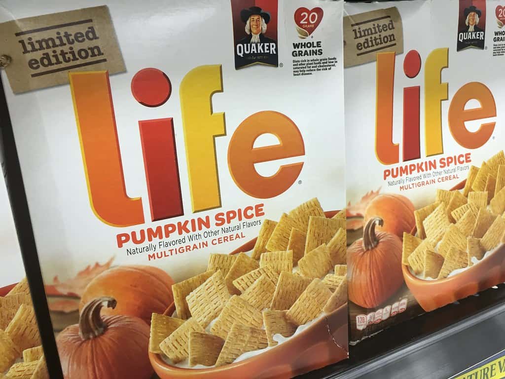 Pumpkin Spice Life Cereal, Quaker, 9/2016, pics by Mike Mozart of TheToyChannel and JeepersMedia on YouTube #Pumpkin #Spice #Life #Cereal