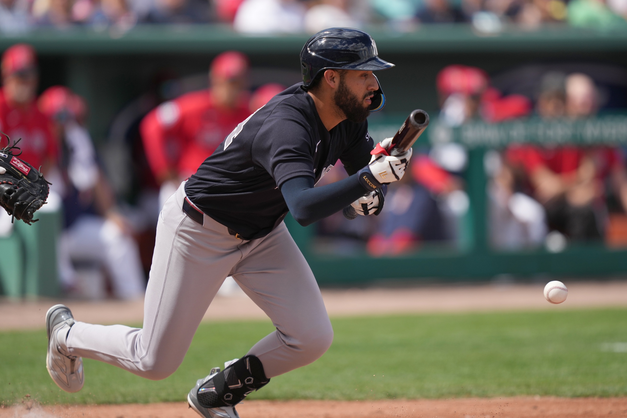 Three-year MLB infielder, 26, opts out of Yankees contract