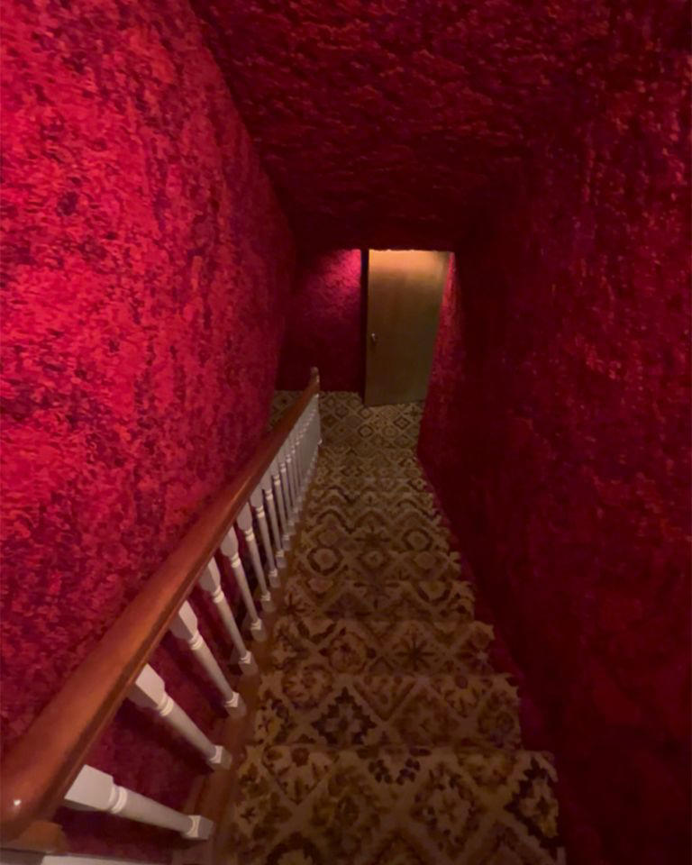 Realtor’s tour of a ‘70s time capsule home goes viral thanks to one ...