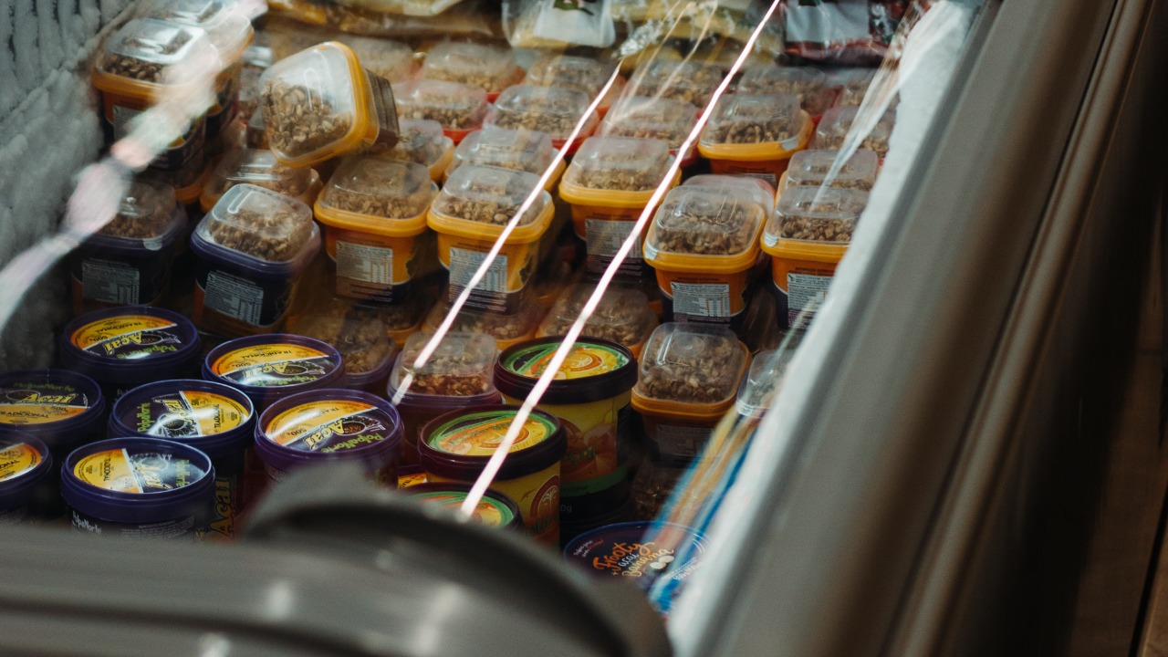 Stewart’s Shops recalls two ice creams after a shopper found metal in a ...